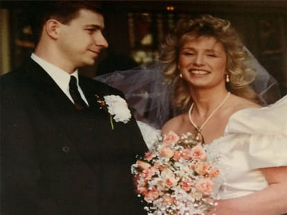 mom in coma awakes listening to wedding songs