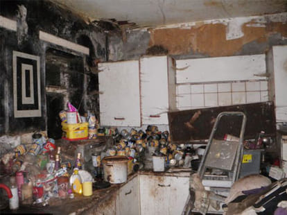 animlal charity worker kept animals in squlid conditions