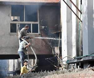 fire in textile factory in dlf area
