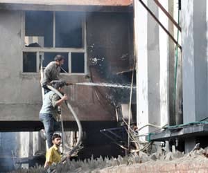 fire in textile factory in dlf area