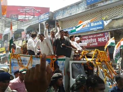 jaitly attacks on election commision for the rahul raod show permition