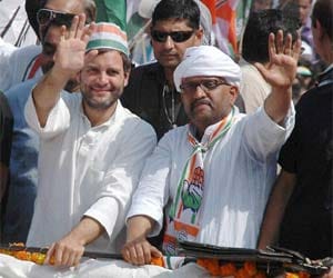 bjp said rahul gandhi's road show is black spot  on election process