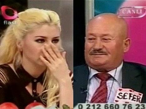 tv anchor during a tv show accepts that he is the killer of his wife