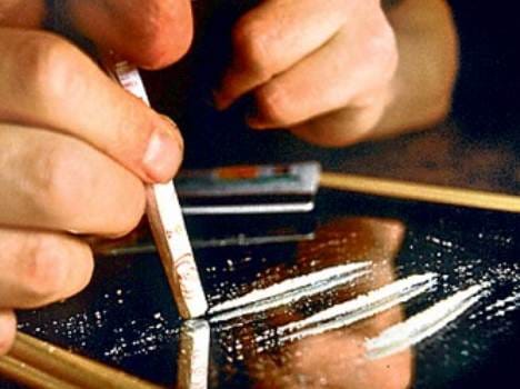 police arrested two person with drugs