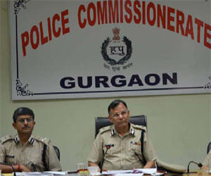 Gurgaon, direct complaint to DC of corruption