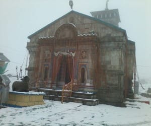kedarnath yatra stop for two days