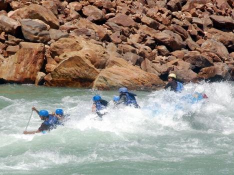 tourist died in raft crash
