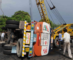 two dies on road accident, four injured