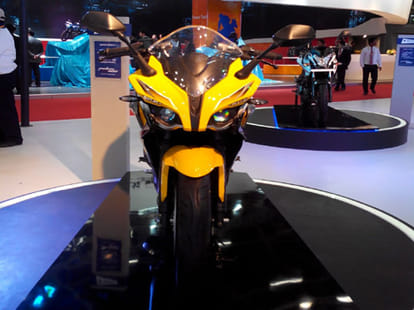 Bajaj Pulsar SS400 spotted testing in India; launch soon