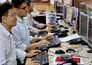 Mkts continue record-setting spree