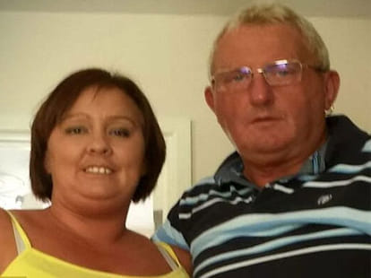 girlfriend sells borfriend's possessions after catching him cheat