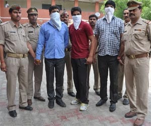 noida police discloses manmohan murder case