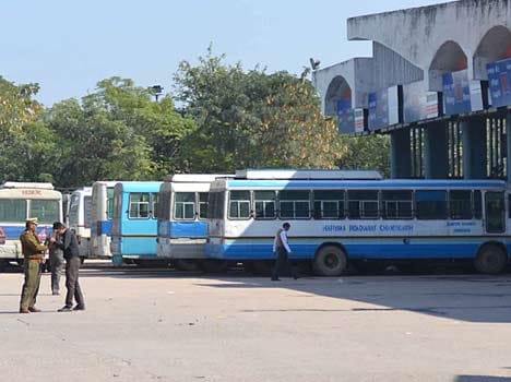 haryana roadways shut 4 buses on aligarh route
