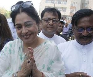 kiran kher connection in punjab univercity