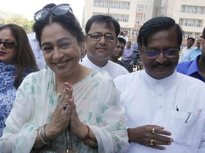 kiran kher connection in punjab univercity