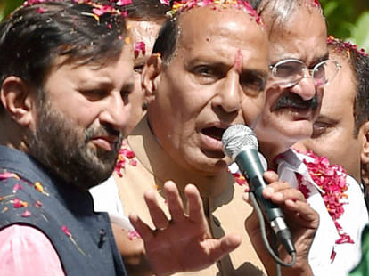 bureaucrats want to go to delhi