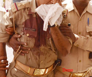 attack on police in mainpuri 