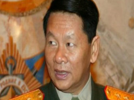 laos defence minister plane crash