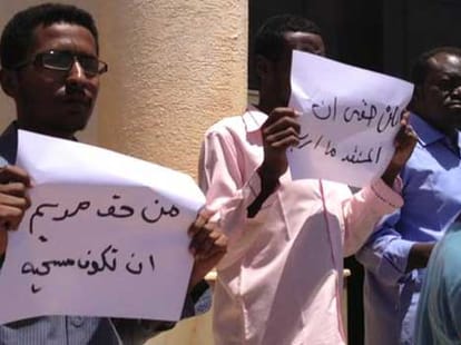 Pregnant Woman Sudan Wants to Hang for Marrying a Christian