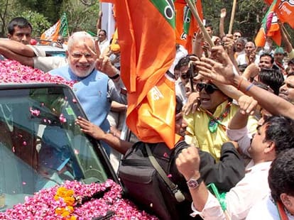 narendra modi's roadshow in delhi