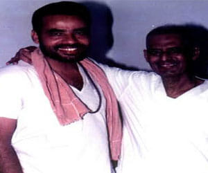 unknown teacher of narendra modi who tought to him well