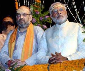 Narendra modi say thanks to his security guard