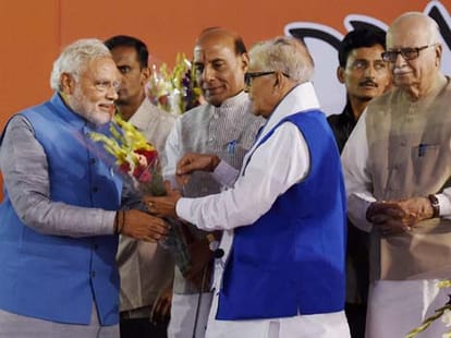 On 'Make In India' Murli Manohar Joshi targets Modi.