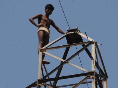 Young Man Suicide, Due to Resistance of Narendra Modi