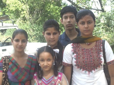 children returned one lakh rupee to its owner