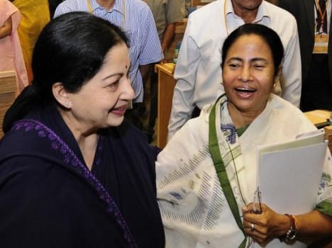 congress learn from mamata banerjee and jayalalitha