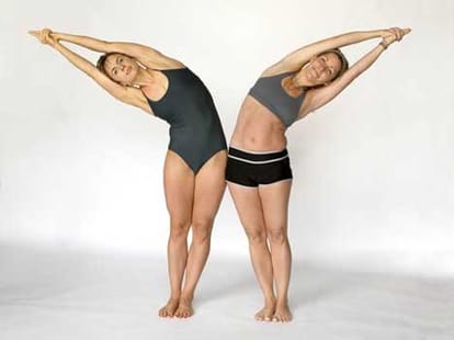 ardha chandrasana for belly fats