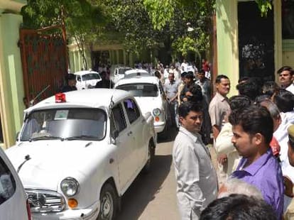 important meeting of mulayam singh yadav with party mla