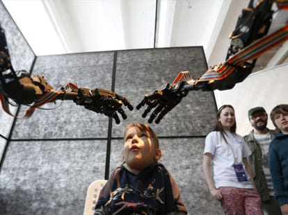 world's first robot music concert