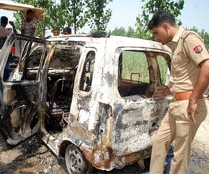 villagers killed 4 accused of advocate murder