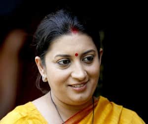 smriti irani play abhishek bachchan mother role