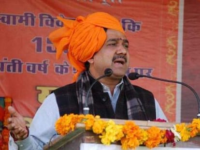 team amit shah brought 71 seats in up