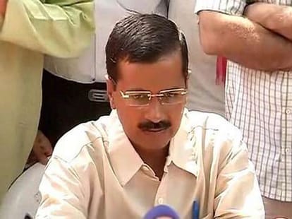 Kejriwal writes a letter to Nitin Gadkari