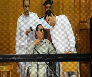 hosni mubark get three year jail term