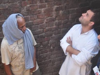 After massive defeat rahul gandhi want young leader in congress party
