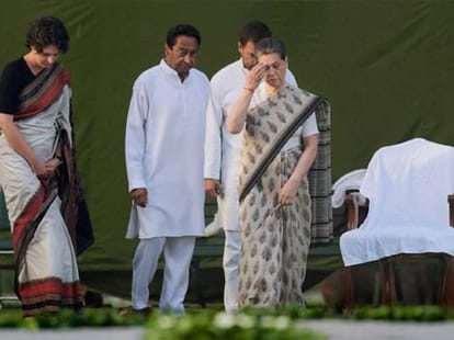 Natwar Singh book to spill Congress secrets?