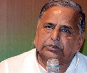 Congress comment on Mulayam singh yadav