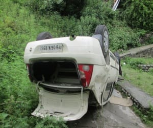 three people of a family killed in car accident at shimla
