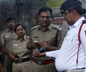 Enraged mob beat constable see, traffic policeman beaten