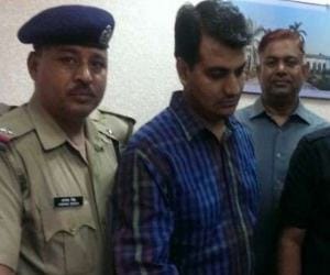 man plays prank for getting confirm seat in railway