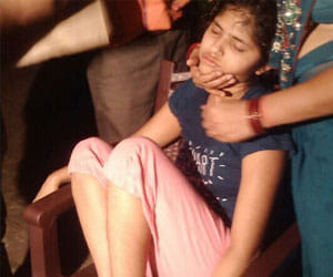 inhuman behaviour with girl in kanpur