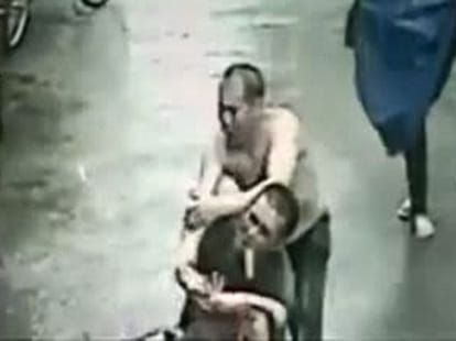 one year old saved while he accidently jumped from a building
