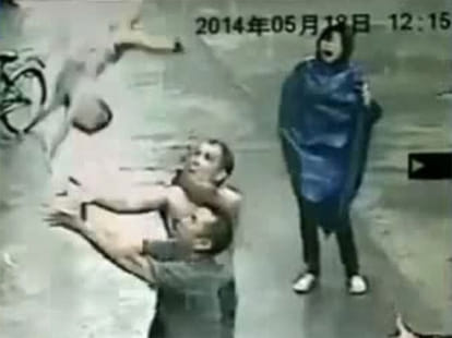 one year old saved while he accidently jumped from a building