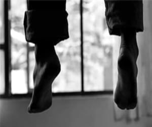 student commit suicide