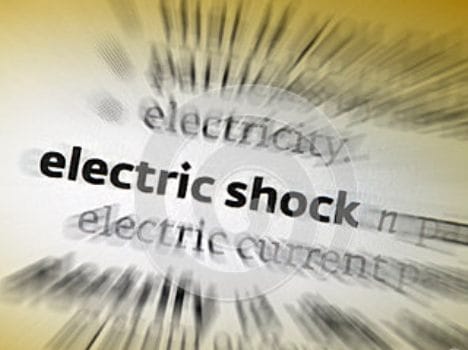 due to electricity current two people died at himachal