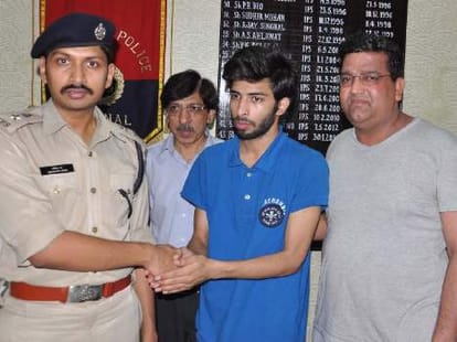 Kidnapping Case Solved by Using Whats App
